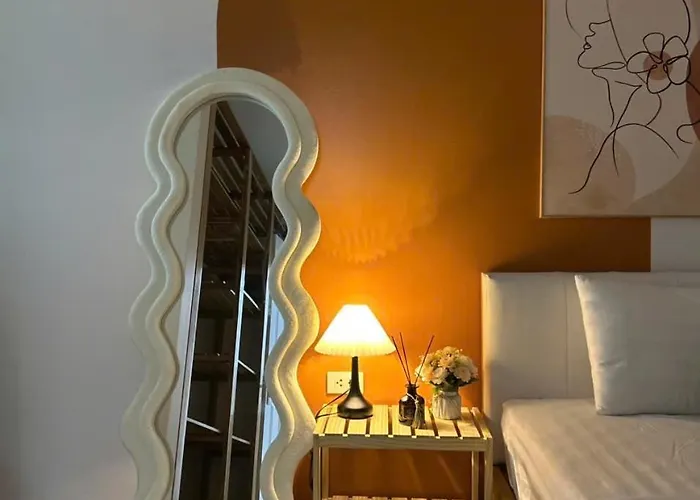 Hong Men Apartment Ha Long