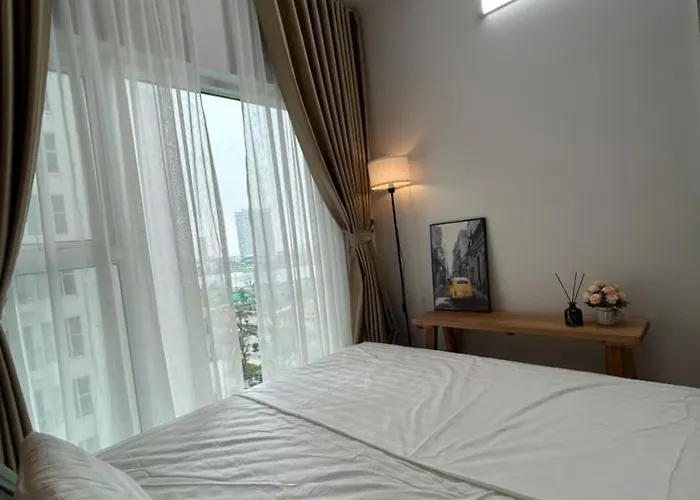 Hong Men Apartment