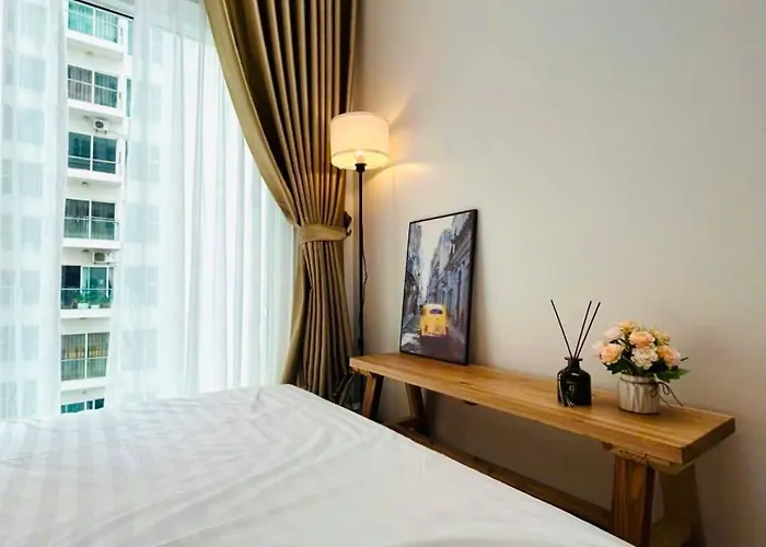 Hong Men Apartment Ha Long